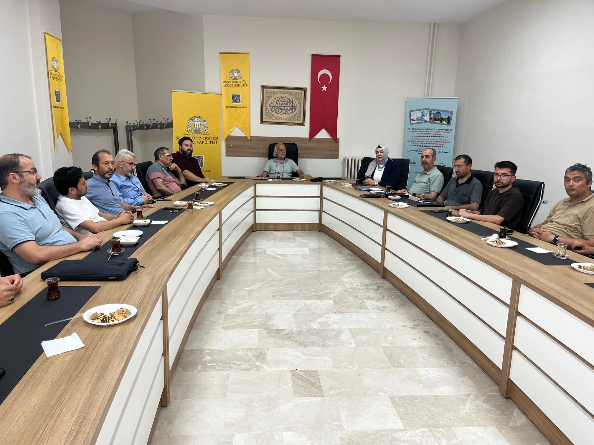 Fakültemizde Vefa ve Teşekkür Programı: Doç. Dr. Fatma Şeyma Boydak’a Teşekkür Plaketi